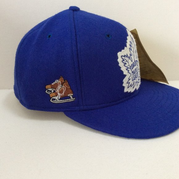NWT VTG SUPER RARE 1990’s  TORONTO MAPLE LEAFS Officially Licensed FITTED Hat - Picture 2 of 7